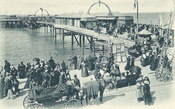 2156-central-pier-2